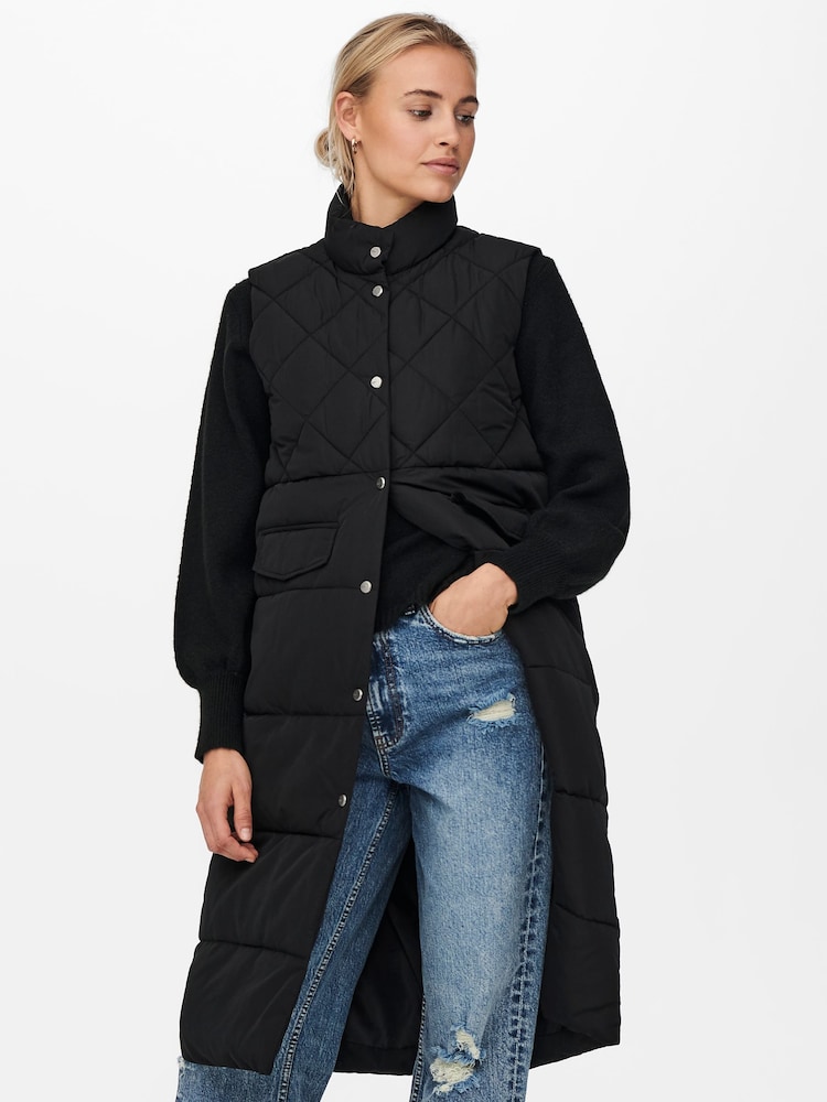 ONLY Black Longline Quilted Gilet - Image 2 of 5