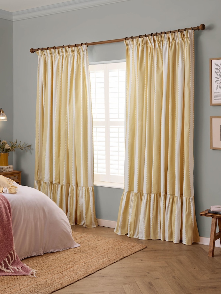 Wylder Birdie Stripe Ruffle Pencil Pleat Curtains - Imagen 2 de 5 Wylder Birdie Stripe Ruffle Pencil Pleat Curtains - Imagen 2 de 5