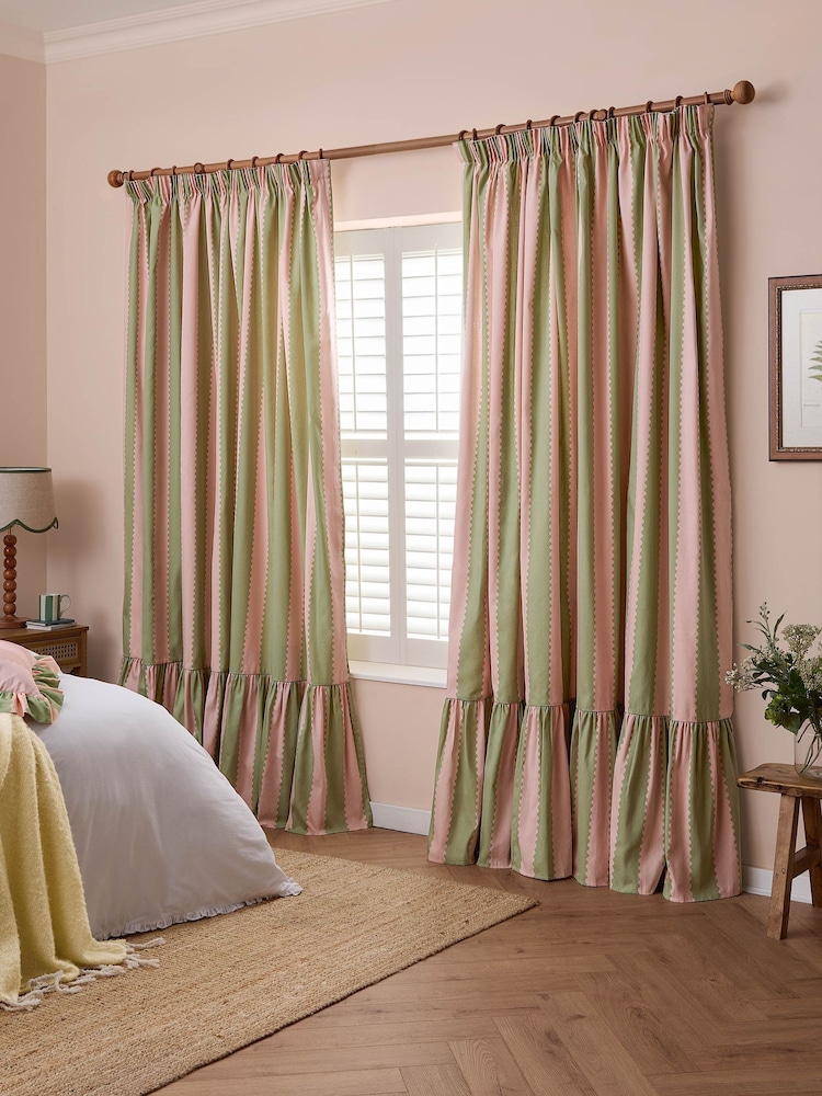 Wylder Birdie Stripe Ruffle Pencil Pleat Curtains - Imagen 1 de 5 Wylder Birdie Stripe Ruffle Pencil Pleat Curtains - Imagen 1 de 5