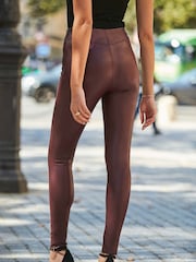 Sosandar Red Leather Look Seam Detail Premium Leggings - Image 3 of 5