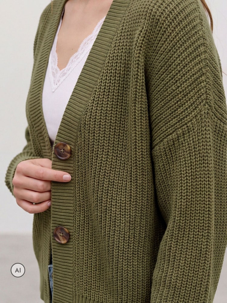 Khakigrün - Vero Moda Strickjacke mit Knopfleiste - Bild 2 von 5 Khakigrün - Vero Moda Strickjacke mit Knopfleiste - Bild 2 von 5