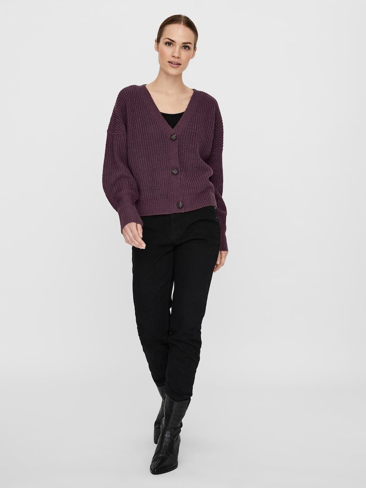 Dunkellila - Vero Moda Strickjacke mit Knopfleiste - Bild 1 von 3 Dunkellila - Vero Moda Strickjacke mit Knopfleiste - Bild 1 von 3