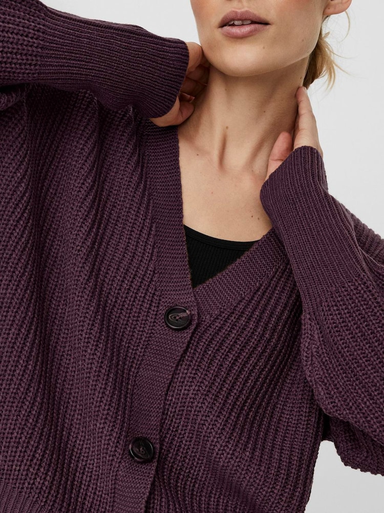 Dunkellila - Vero Moda Strickjacke mit Knopfleiste - Bild 3 von 3 Dunkellila - Vero Moda Strickjacke mit Knopfleiste - Bild 3 von 3
