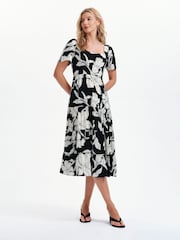 Robe Finery Teresa Imprimé Fleuri Mi-long - Image 1 de 5