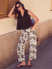 Ro&Zo Brown Petite Zebra Print Barrel Leg Jeans - Image 1 of 3