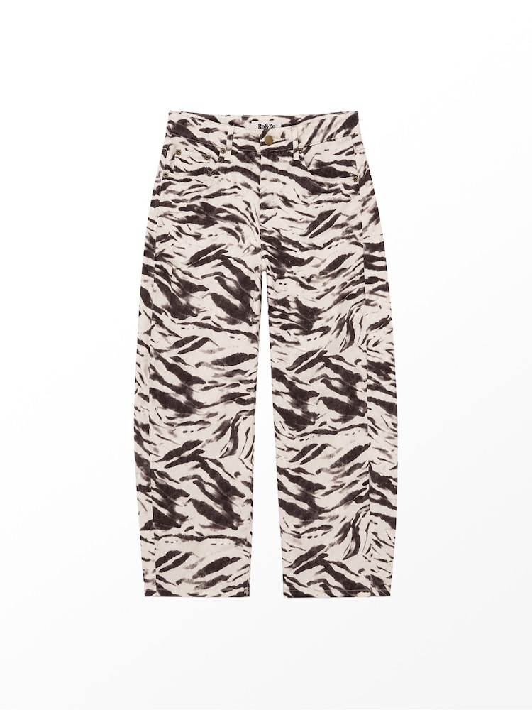 Ro&Zo Brown Petite Zebra Print Barrel Leg Jeans - Image 3 of 3