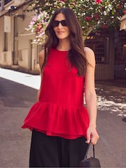 Sarkans - Ro&Zo Sheer Drop Waist Peplum Top - Attēls 2 no 5