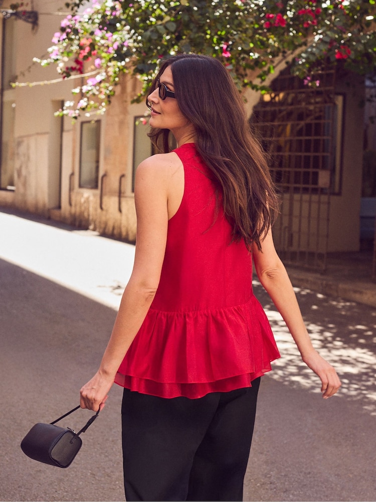 Sarkans - Ro&Zo Sheer Drop Waist Peplum Top - Attēls 5 no 5