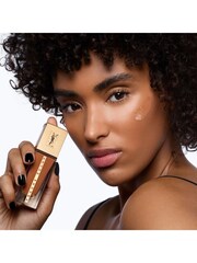 Yves Saint Laurent Touche Éclat Le Teint Foundation SPF22 - Image 5 of 5