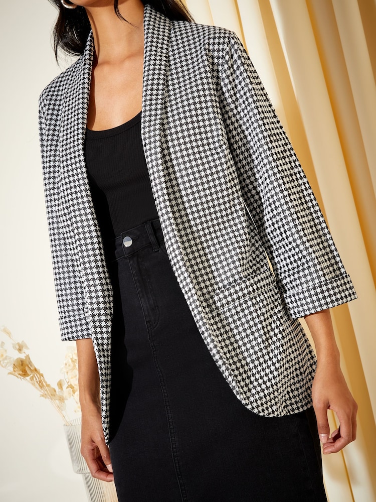 Friends Like These Black/White Edge to Edge Ponte Jacquard Blazer - Image 4 of 4