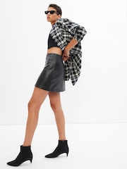 Gap Black Faux Leather Mini Skirt - Image 2 of 4