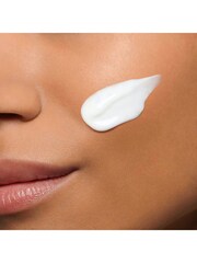 Clarins Soothing Gentle Foaming Cleanser 125ml - Image 3 of 5