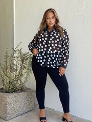 Lipsy Black / White Spot Curve Collared Button Through Shirt - Image 3 of 3