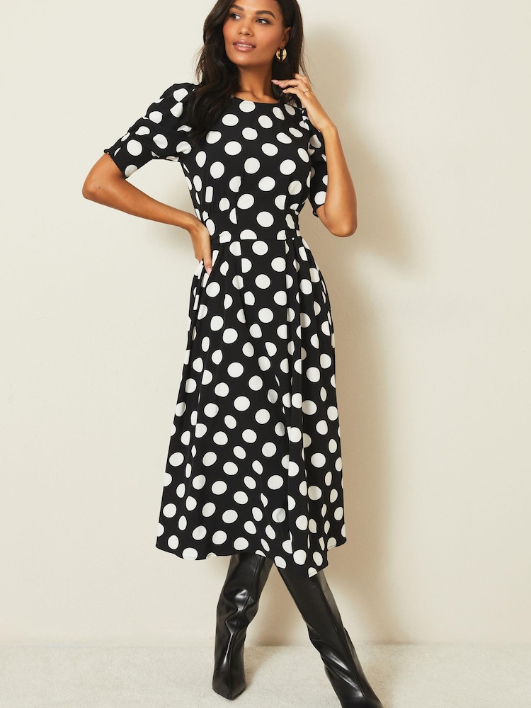 Lipsy Mono Spot Puff Sleeve Tie Waist Summer Midi Dress - Image 3 of 4