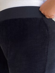 Lipsy Black Curve Super Soft Cuffed Velour Joggers - Image 3 of 4