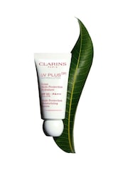Clarins UV Plus Multi-Protection Moisturising Screen SPF 50 30ml - Image 2 of 5