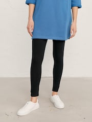 Seasalt Cornwall Black Petite Sea Dance Leggings - Image 4 of 5