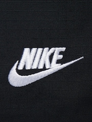 Negro - Pantalón corto tipo cargo de polar de algodón 100 % Club de Nike - Imagen 15 de 27