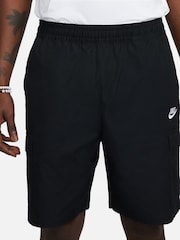 Negro - Pantalón corto tipo cargo de polar de algodón 100 % Club de Nike - Imagen 4 de 27