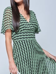 Jolie Moi Green V-Neck Pleated Chiffon Maxi Dress - Image 3 of 4