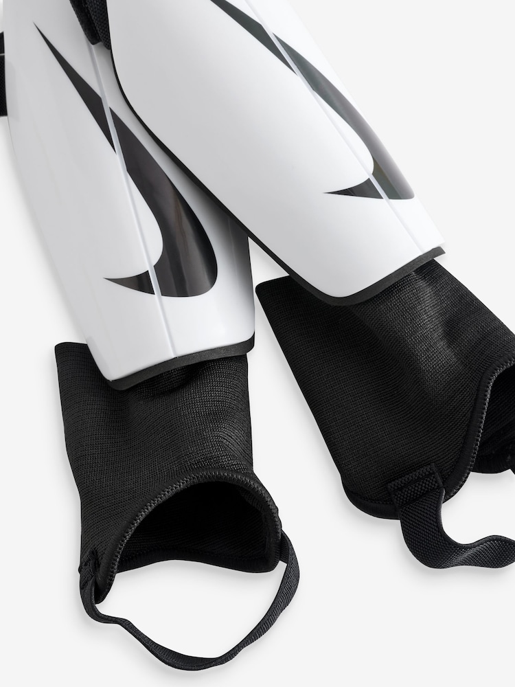 Nike White Charge Football Shin Guards - Image 2 of 5 Nike White Charge Football Shin Guards - Image 2 of 5