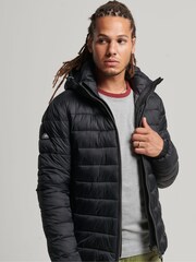 أسود - جاكيت مبطن Fuji كلاسيكي من Superdry - صورة 1 من 7