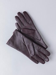 Lakeland Leather Purple Tarn Leather Quilted Winter Gloves - Image 3 of 5