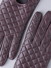 Lakeland Leather Purple Tarn Leather Quilted Winter Gloves - Image 4 of 5