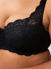 Triumph Amourette 300 Wired Half Padded Bra - Image 6 of 7
