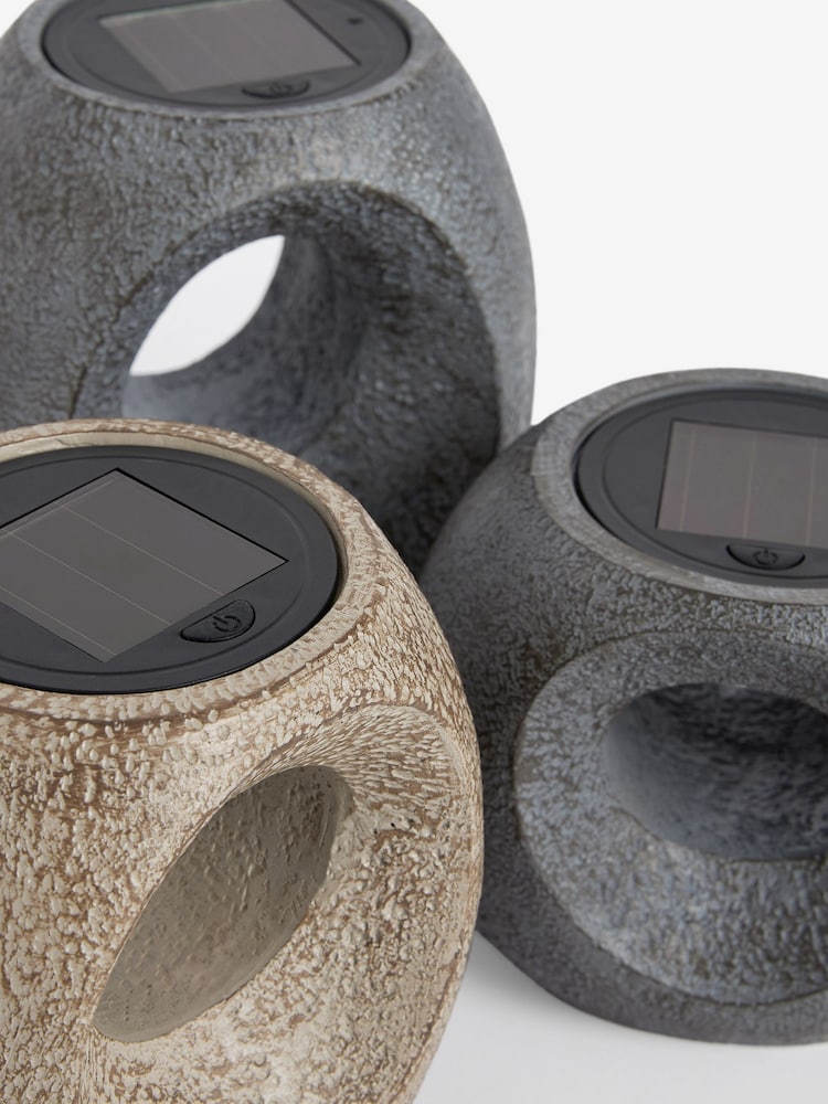 Set of 3 Natural Solar Light Standing Stone Sculptures - Image 4 of 4