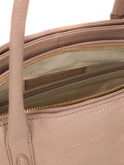 Rosa rubor - Bolso de mano de cuero Chatham de Pure Luxuries London - Imagen 5 de 6