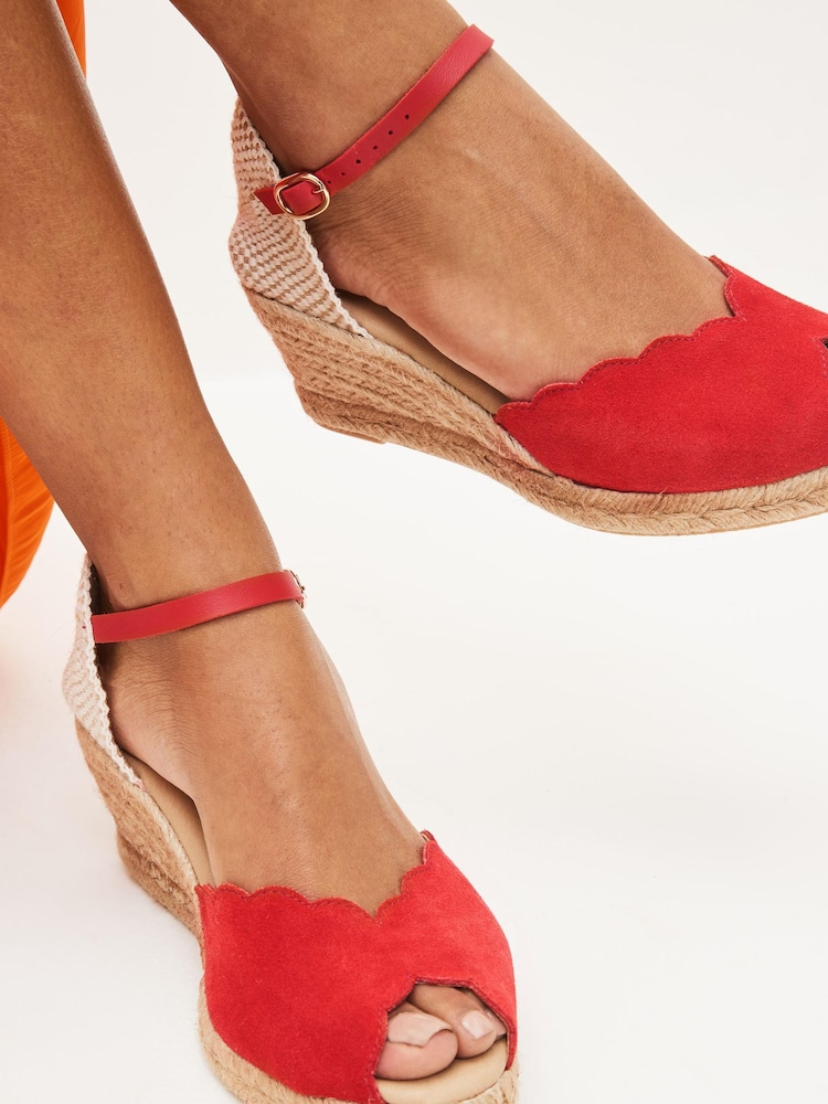 Red Scallop Peep Toe Wedges - Image 2 of 7