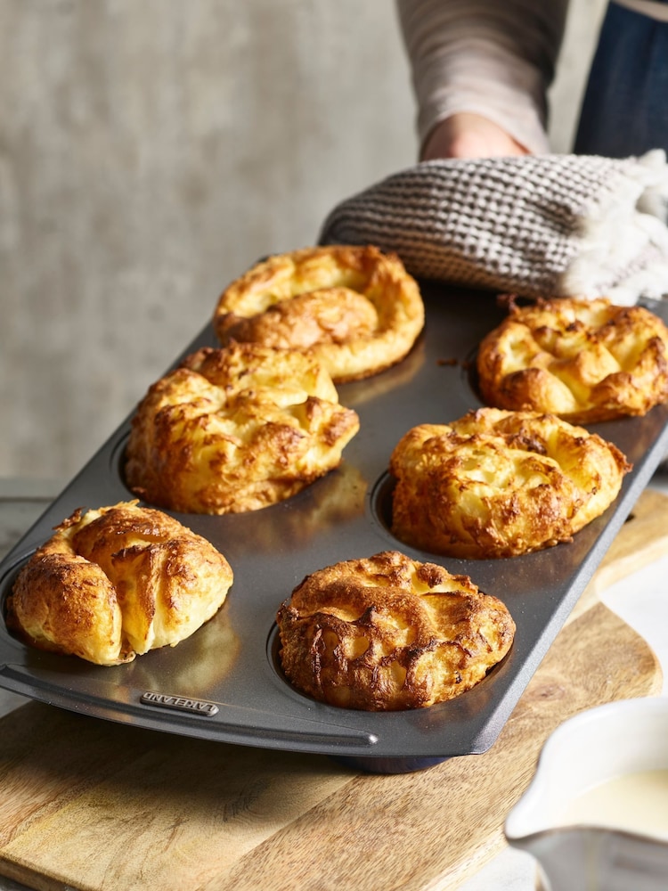 Lakeland Blue 6 Deep Yorkshire Pudding Tray - Image 4 of 4