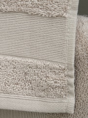 Catherine Lansfield 6 Piece Natural Anti-Bacterial Towel Bale - Image 2 of 5