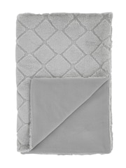 Catherine Lansfield Silver Teddy Cosy and Soft Diamond Fleece Throw - Image 4 of 4