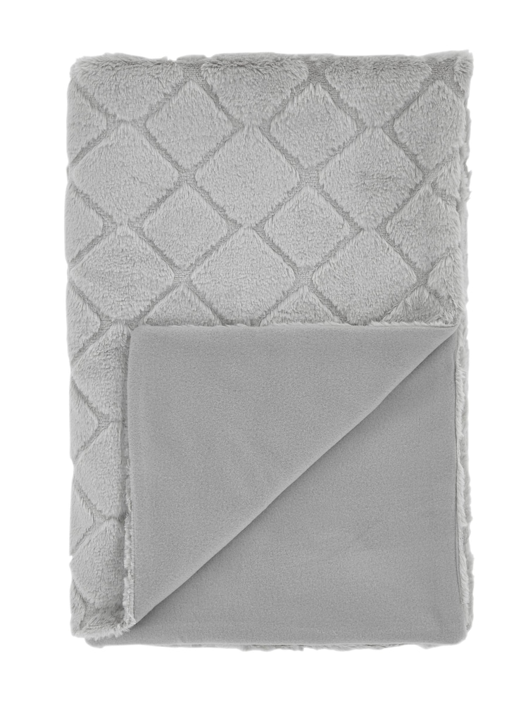 Catherine Lansfield Teddy Cosy and Soft Diamond Fleece Throw - Image 4 of 4 Catherine Lansfield Teddy Cosy and Soft Diamond Fleece Throw - Image 4 of 4