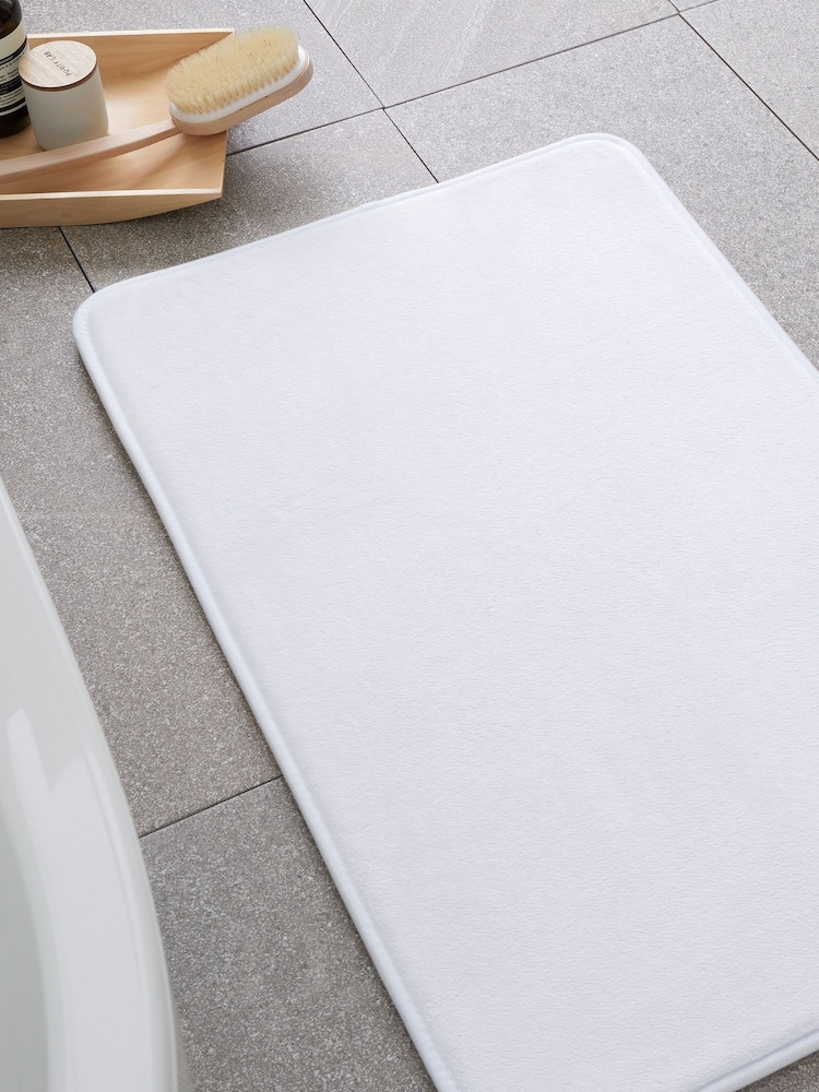 Catherine Lansfield Anti-Bacterial Memory Foam Bath Mat - Imagem 1 de 1