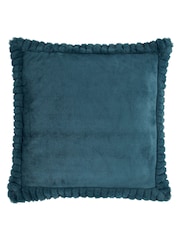 Catherine Lansfield Velvet and Faux Fur Soft Cosy Cushion - Imagen 5 de 6