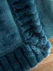 Catherine Lansfield Teal Blue Velvet And Faux Fur Soft and Cosy Throw - Image 3 of 5