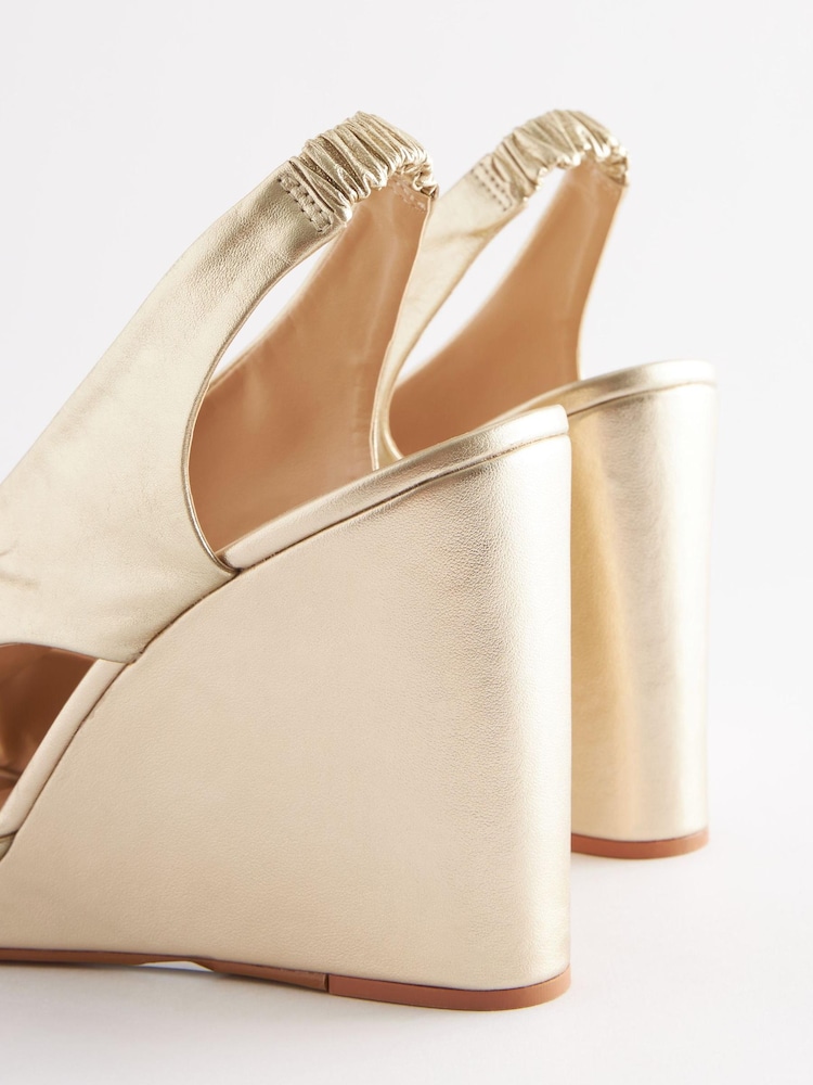 Gold Signature Leather Knot Wedges - Image 7 of 7 Gold Signature Leather Knot Wedges - Image 7 of 7