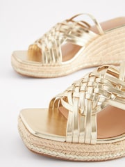 Gold - Forever Comfort® Pantoletten aus Webstoff mit Keilabsatz - Bild 5 von 7