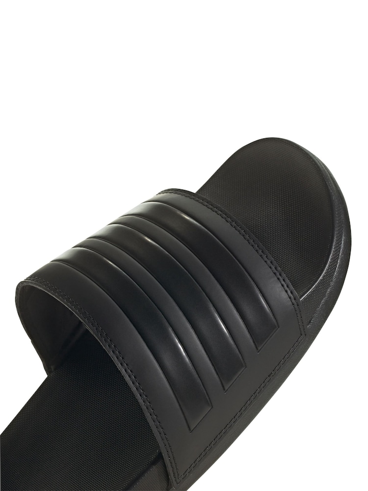 Nocna czerń - Wsuwane klapki adidas Adilette Comfort - Image 7 of 8