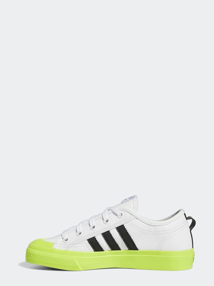 adidas Originals White Nizza Trainers - Image 2 of 7