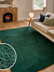 Green Fleecy Rug - Image 1 of 7