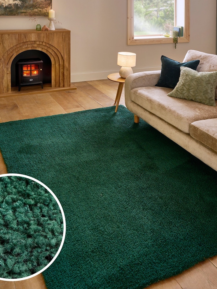 Green Fleecy Rug - Image 1 of 7