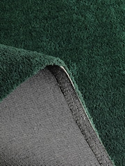 Green Fleecy Rug - Image 5 of 7