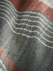Appletree Connolly karirast; s karirastim vzorcem Brushed 100% Cotton prešito pregrinjalo in Pillowcase Set - Slika 2 iz 4