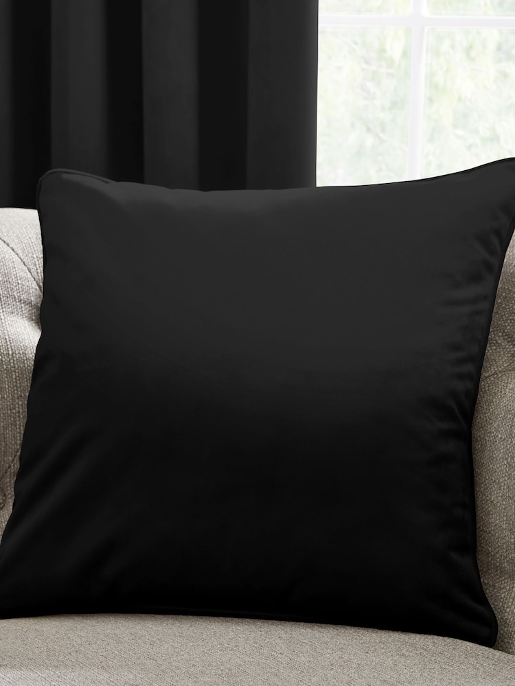 Laurence Llewelyn-Bowen Montrose Velvet Filled Cushion - Изображение 1 из 3