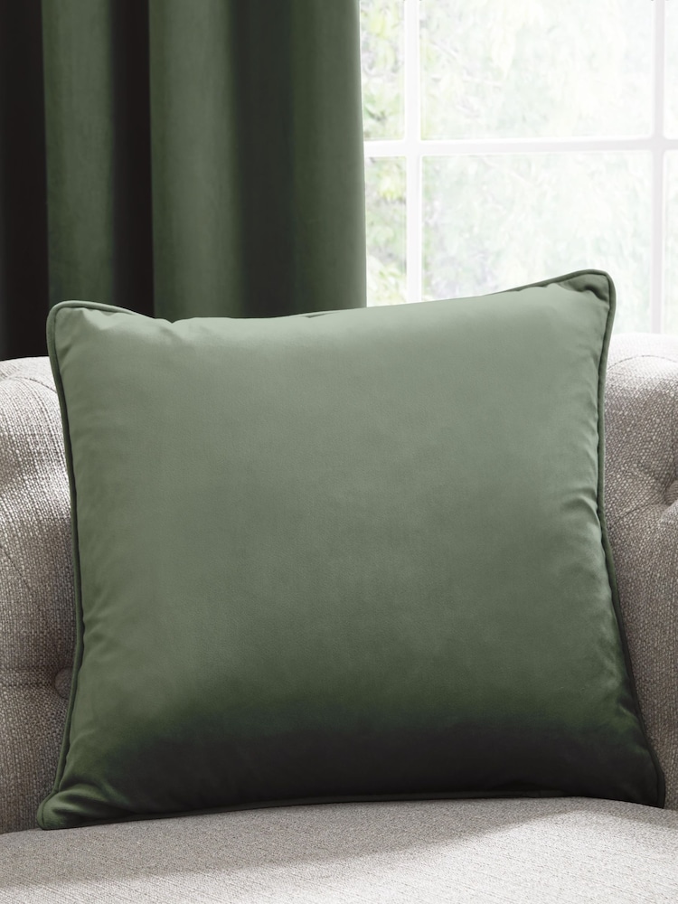 Laurence Llewelyn-Bowen Montrose Velvet Filled Cushion - صورة 1 من 3