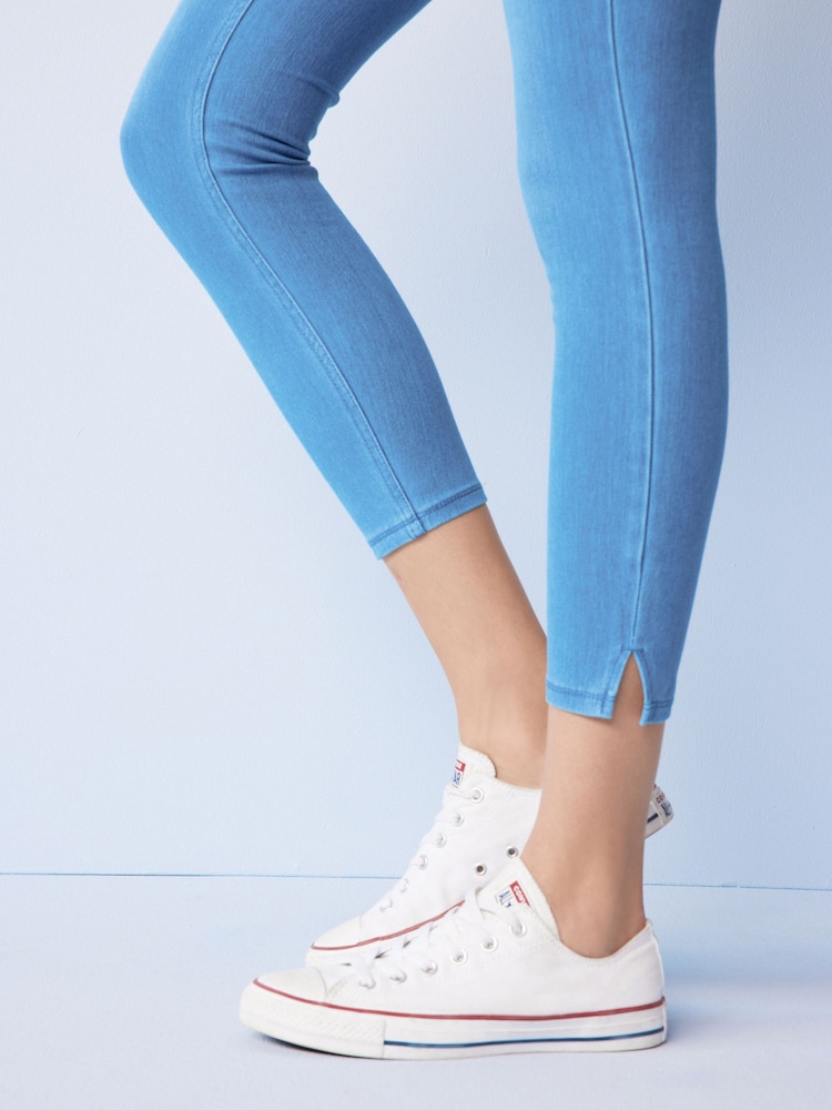 Bleach Blue Cropped Denim Jersey Capri Leggings - Image 5 of 6